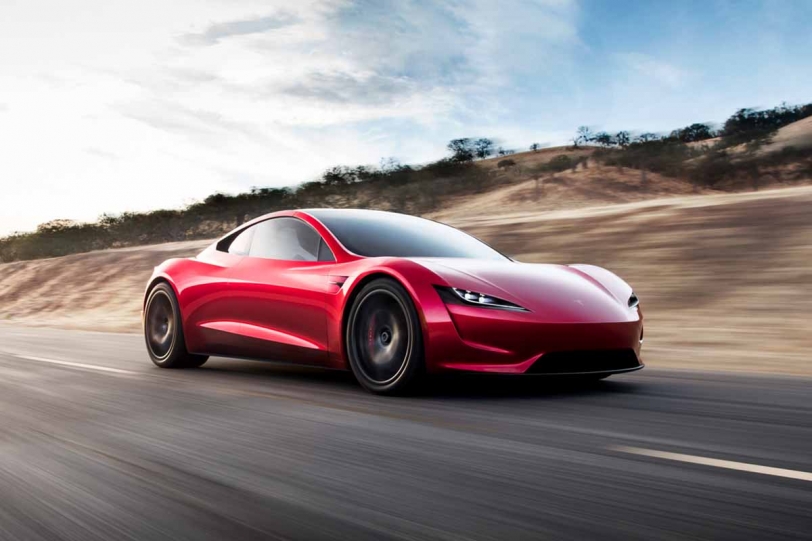 無預警亮相的新世代電動跑車！Tesla 第二代 Roadster 以 0-60mph 1.9秒 震撼全世界！