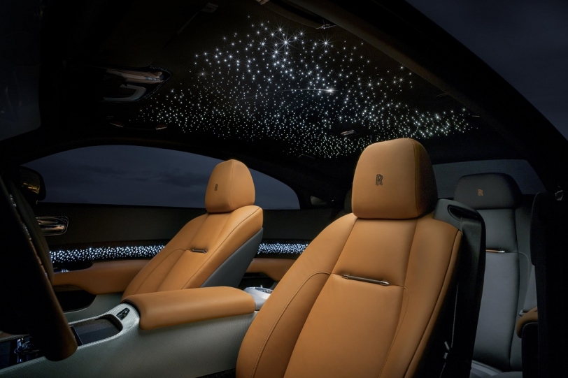 Rolls-Royce官方推出Wraith Luminary「流星飛過」車頂棚影片