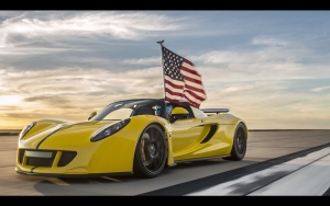 極速427.4 km/h！世界最速敞篷車Hennessey Venom GT Spyder