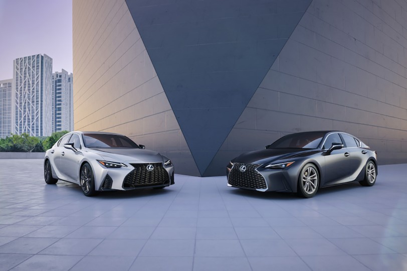 New N 後驅平台極致體、全車底子大精進，Lexus IS 大規模二度改款正式亮相