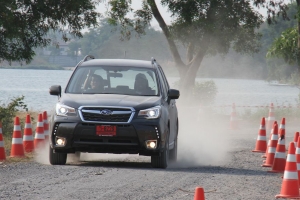 Subaru Forester小改款泰國激試，全地形制霸X-Mode大顯神威