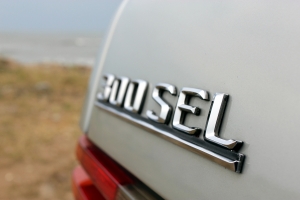 Ben的人車故事，第六章：Mercedes-Benz W126 300 SEL