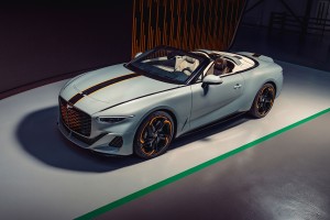 由Bentley Mulliner打造的「one plus one」Batur Convertible