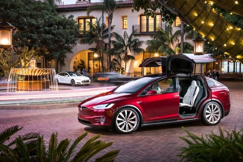 Tesla Model X贏得金舵獎