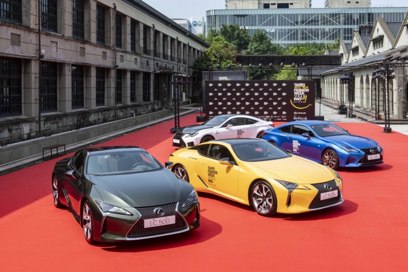 Lexus LC絕美限量版 2019臺北時裝週魅惑登場