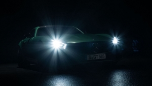 綠色怪物現身紐柏林，Mercedes AMG GT R發表在即！