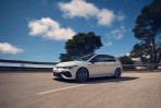 Volkswagen推出Golf R二十週年紀念版,馬力再提升&新增賽車啟動模式!