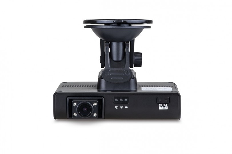 威盛Mobile360 D700雙向行車紀錄器，搭載事故預防及行為監控雙AI特點，讓駕駛人行車更安全