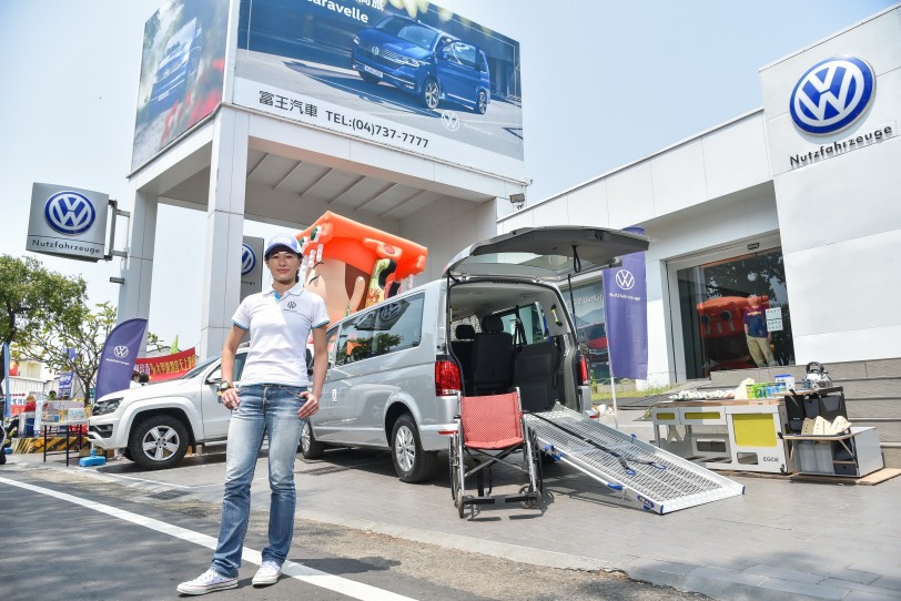 深耕在地文化福斯商旅伴媽祖13年不輟，Volkswagen T6.1 Caravelle青銀共享車同步首度曝光！