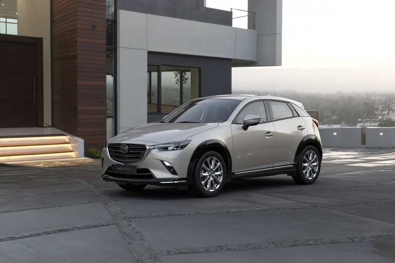 導入琉光金車色與 Nappa 座椅等多項配備，2022年式 Mazda CX-3 77.9萬三車型開始接單