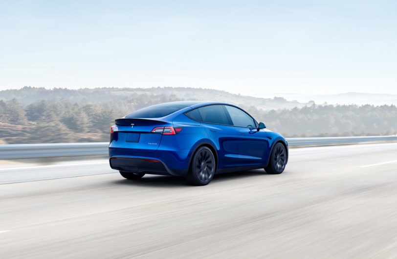 Tesla Model Y 再度蟬聯 2024 年電動車銷售冠軍！深耕台灣八年 已累績逾五萬名台灣車主