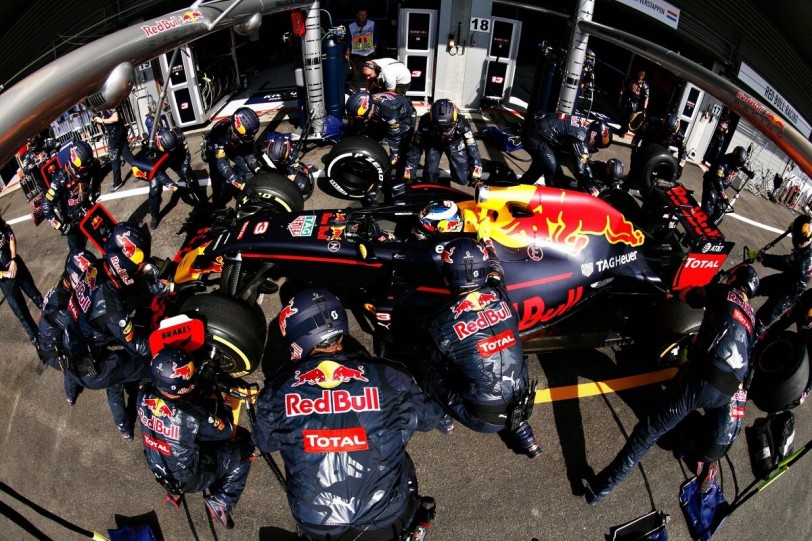 Red Bull Pit Stop Challenge換胎挑戰！全台巡迴飆速對決、線上活動6月底開跑