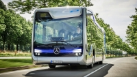 (內有影片)未來公車來了!Mercedes-Benz完成20km路程
