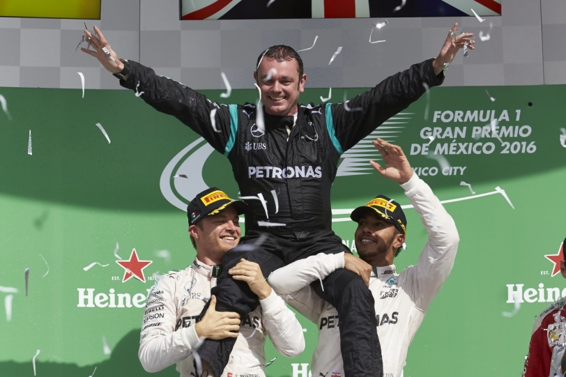 Lewis Hamilton強力連莊,Mercedes-AMG Petronas再包墨西哥站冠亞軍
