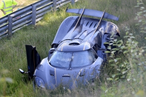 Koenigsegg One：1挑戰失利？One：1於Nurbugring發生重大車禍！