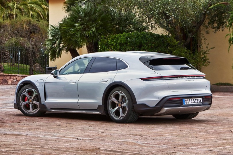 動能回收再優化！Porsche發表全方位可越野電動跨界獵跑Taycan Cross Turismo