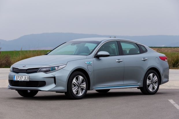 KIA綠能進化盡顯日內瓦車展 Niro Hybrid、Optima Plug-in Hybrid宣告Hybrid未來