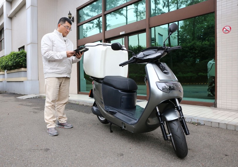 中華 eMOVING iE PICKUP 白牌電動商用機車上市 工作生活 跨界有一手