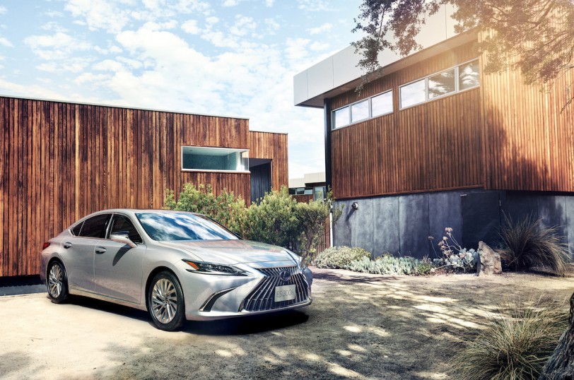 更加卓越的靜謐性和駕乘感受，Lexus 小改款 ES 車系日本、中國發售！