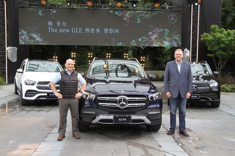 首度新增48V EQ Boost及三排座車型，M-Benz全新第四代GLE 298萬起發售