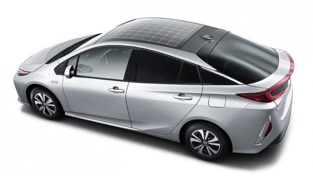 下一代Toyota Prius搭載太陽能充電車頂，美國市場行不通