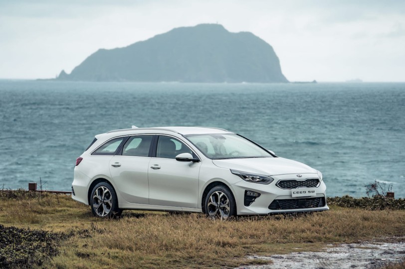 Kia 2021年銷售訂單突破5,800張，以年成長40%創歷史新高！  2022年Kia品牌新紀元全新展開