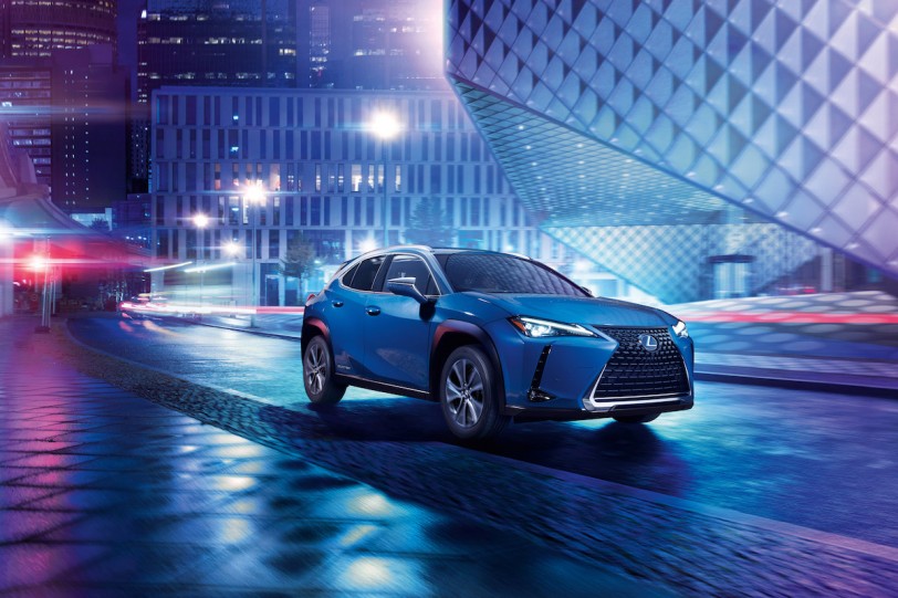 2019廣州車展：續航力高達 400km！Lexus 首款量產純電車 UX300e 正式亮相