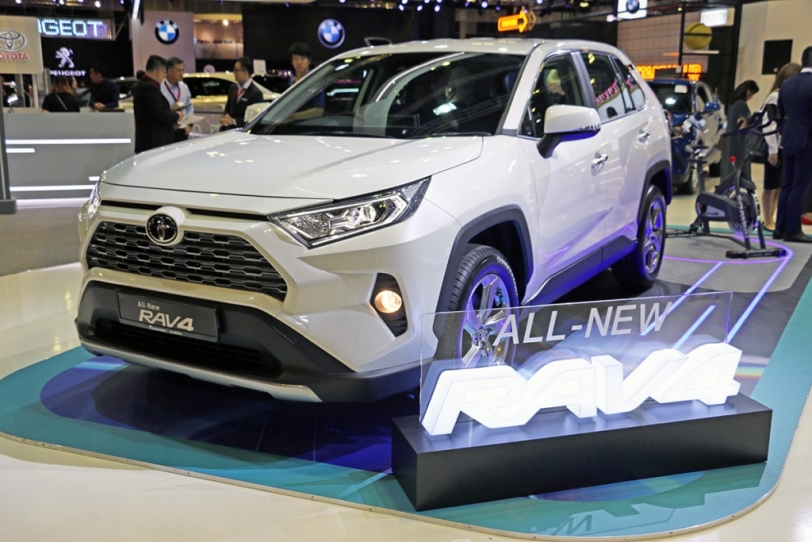 三種動力、六種規格任君挑選，全新第五代 Toyota RAV4 規格編成露出，3/4 正式發表