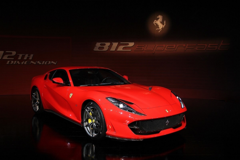 Ferrari 812 Superfast正式登台！售價未過兩千萬，簡直就是件鍘牛武器！