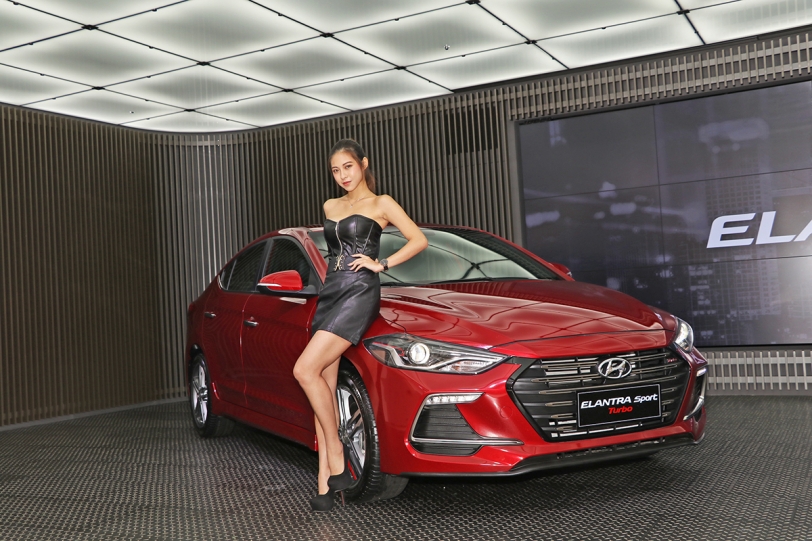 109.9萬單一車型，Hyundai Elantra Sport 南韓原裝進口來改變你對現代的印象！
