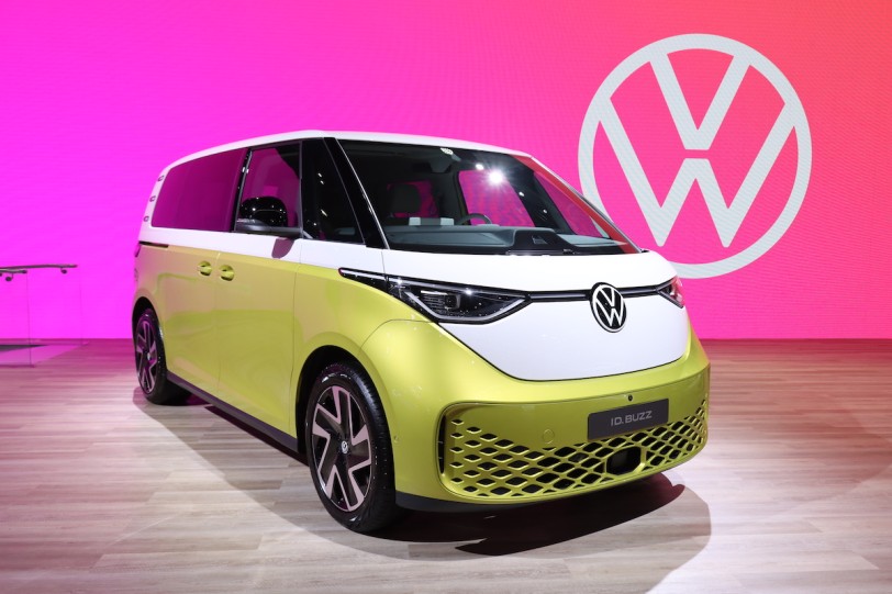 2022 洛杉磯車展現場直擊：Volkswagen ID Buzz 以未來復古設計重返北美 MPV 市場！