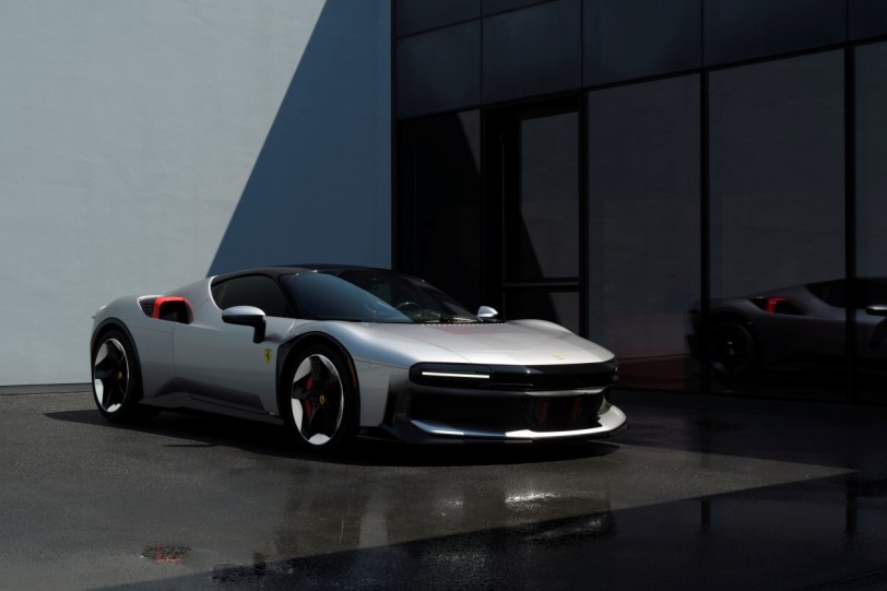 Ferrari CZ26採用高度技術化的形式語言重新詮釋SF90 Stradale