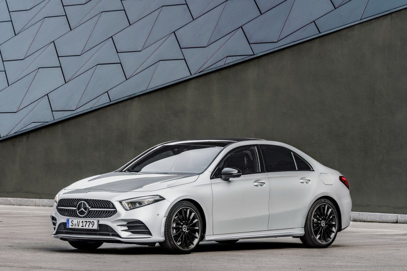 160萬起二車型單一 1.4 Turbo 動力， Mercedes-Benz A-Class Sedan 新世代轎車首創問世