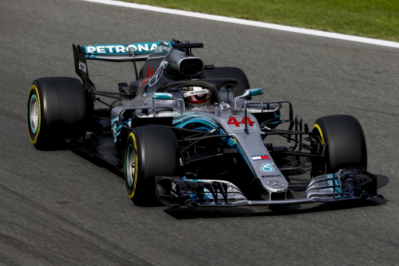 Hamilton收下第六座F1義大利站冠軍，M-Benz再添冠、季軍！