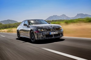 全新BMW 3 Series完成夏季駕駛動態測試 六缸M350動力高達443匹