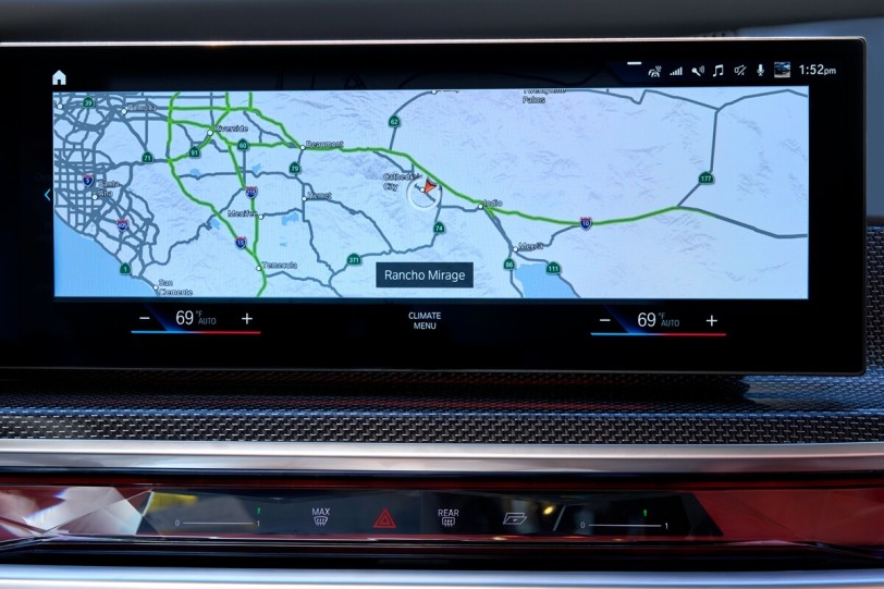 HERE高清即時地圖為新世代BMW 7 Series提供免提駕駛和路線導引功能