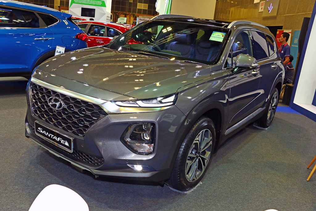 19新加坡車展 更年輕大氣的三排七人座suv Hyundai 第四代santa Fe 實車賞析 Carstuff 人車事