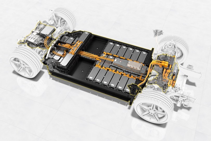 Porsche Taycan動力科技(下)：先進的電池熱管理與800伏系統電壓