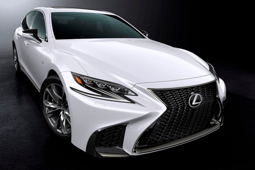 2018 Lexus LS 500 F SPORT車型於紐約車展正式展出