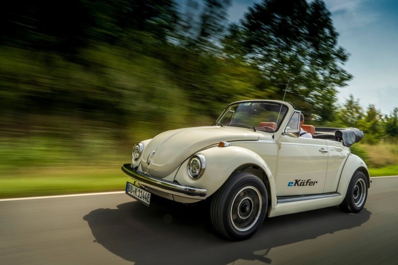 金龜e化重生！Volkswagen推出e-Beetle Concept 並預告將推出e-up！