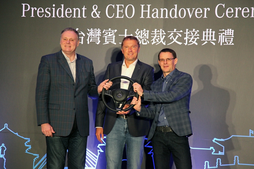 帶領 Mercedes-Benz 銷售創新高,台灣賓士總裁邁爾肯先生結束6年任期,新任總裁高明漢10月上任