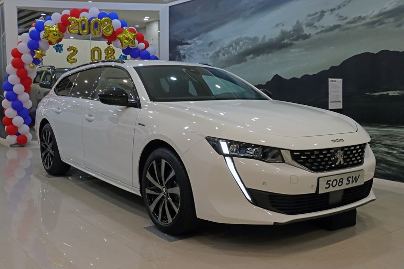 168.9萬起五規格、單一 1.6 THP 雙輸出，Peugeot 508SW GT LINE 180 展間實車拍攝！