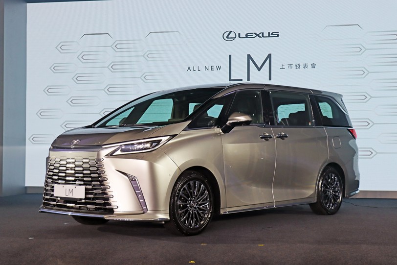 以人為核心、打造最極致移動旗艦，全新第二世代 Lexus LM350h/LM500h  429萬起在台發售！