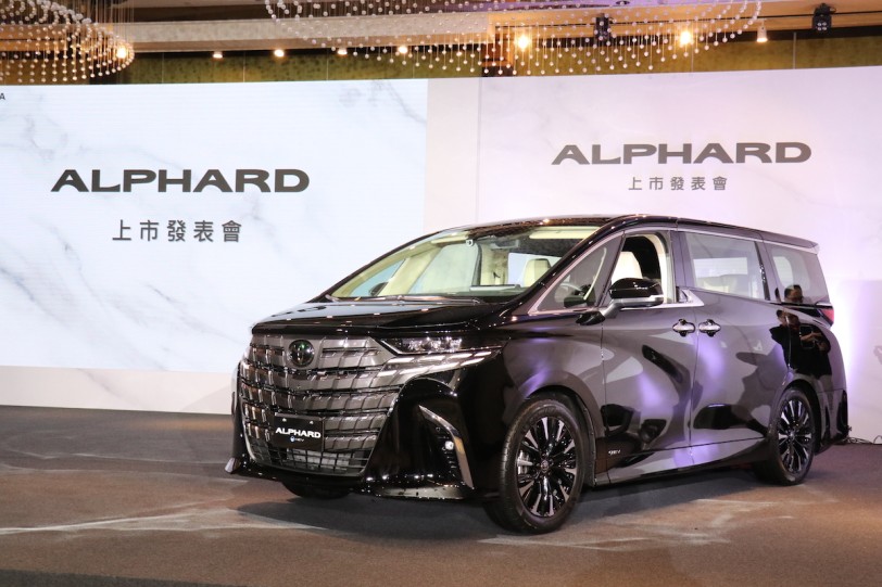 單一規格 315 萬，豪華 MPV 標竿 Toyota 第四代 Alphard 日台同時發表！