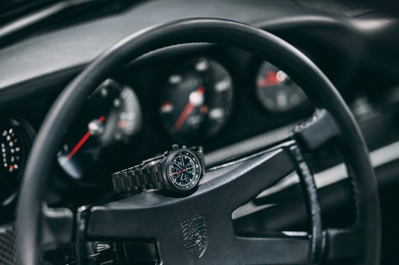 向Porsche Design 50週年致敬！一支經典腕錶+一輛經典911將在年底於蘇富比拍賣