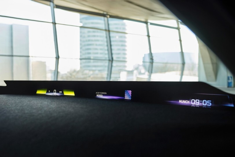 BMW全擋玻璃寬度的新型抬頭顯示器將於2025年量產