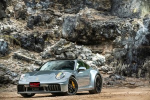 2025年式992.2 GTS賽道與生活的夥伴，T-Hybrid全方位油電科技邁入新時代