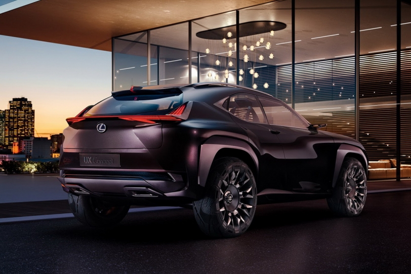 SUV級距向下耕耘，Lexus UX Concept預約巴黎車展