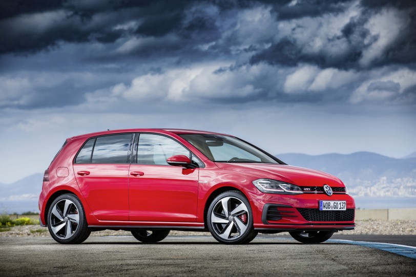 Volkswagen Golf全車系橫掃全球各大獎項 Golf GTI勇奪IIHS TOP SAFETY PICK安全評價首選