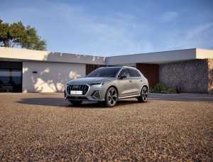 全車系配備升級提供6款車型選擇、建議售價自191萬元起，2025 年式 Audi Q3/Q3 Sportback 正式登場